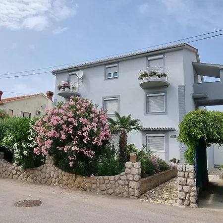 Bella Nina Apartment