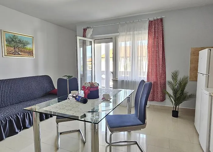 Bella Nina Apartment *