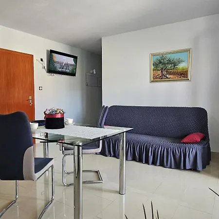 Bella Nina Apartment