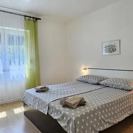 Bella Nina Apartment *